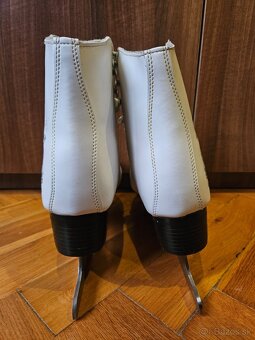 Predám dámske korčule - 2