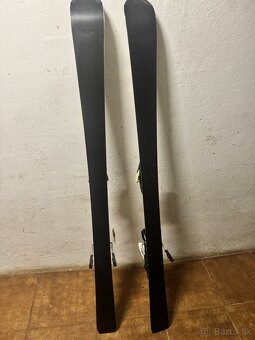 Lyže a lyžiarky - 2