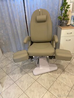 Pedikerske kreslo - 2