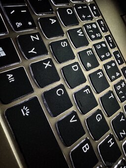 Lenovo IdeaPad S540-15IWL - 2