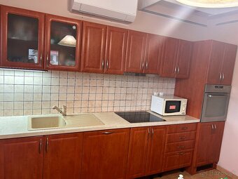 Kuchynská linka - 2