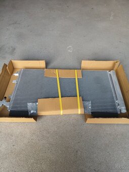 Chladic klimatizacie Renault - 2