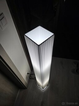 Stojaca lampa - 2