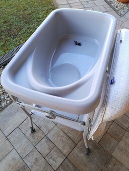 Vanička s prebaľovacím pultom - 2