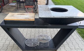 Masívny železný gril - 2