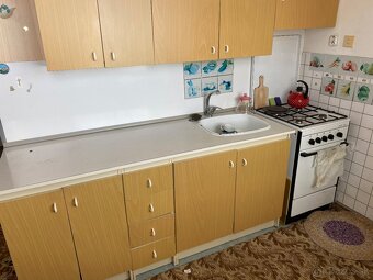 Kuchynská linka - 2