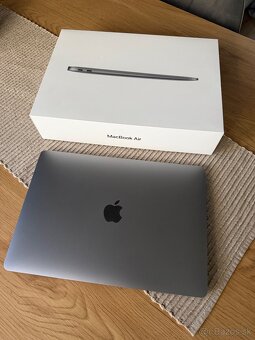 Apple MacBook Air Retina 13” (2018) FullSet - 2