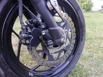 Kawasaki 300 ABS - 2