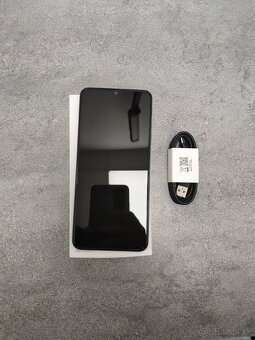 T Phone 4/64GB - 2