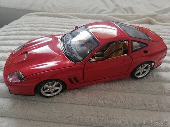 1:18 predam FERRARI 550 Maranello na diely  BBurago - 2