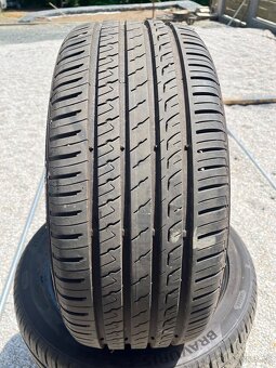 225/45R18 Barum - 2