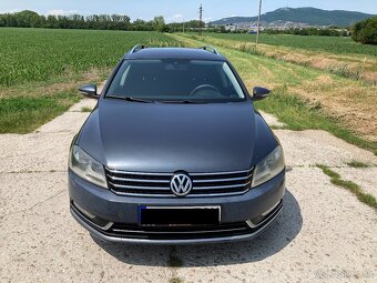 Volkswagen Passat 2.0 TDi, 103 kW, automat – rok 2012 - 2