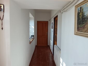 Predám rodinný dom neďaleko lyžiarskeho strediska. - 2