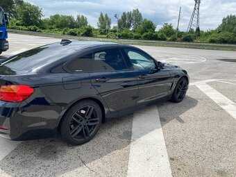 BMW - 2