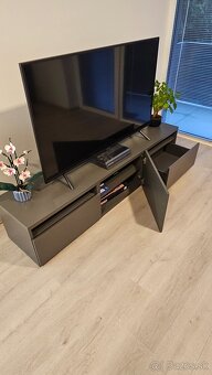 Komoda tv - 2