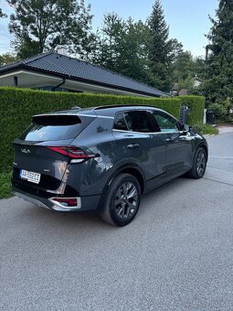 KIA Sportage 1.6 T-GDi HEV GT-Line AWD (2023) - 2