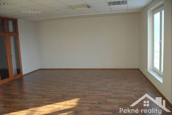 Prenájom kancelárskeho priestoru v centre Zvolena - 2