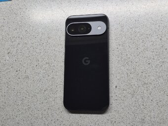 Google Pixel 9 (čierny) vo verzii 128 GB - 2