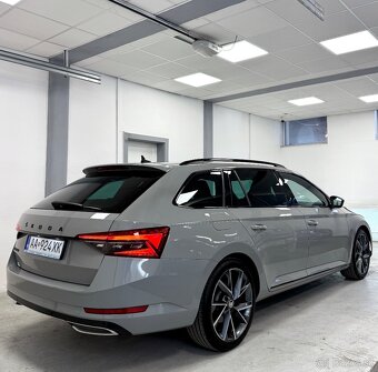 Skoda Superb Sportline 2.0TDI Matrix/Virtual - 2