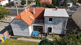 Zrekonštruovaný 5 izbový Rodinný dom s garážou a záhradou - 2