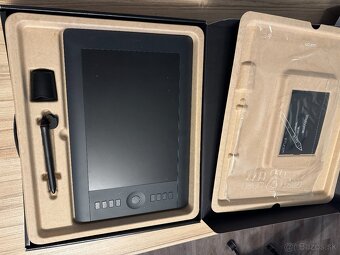 Profi tablet Wacom Intuos Pro M, wireless PTH-651 - 2