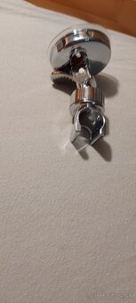 Držiak na sprchu s prísavkou - 2