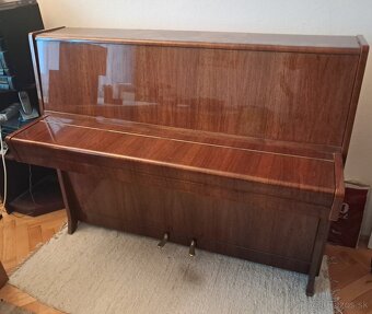 Petrof pianino v dobrom stave - 2