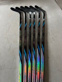 Predám hokejky Bauer Nexus Tracer JR/INT - 2