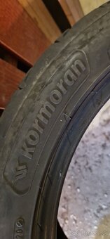 Pneu 225/45 R17 - 2