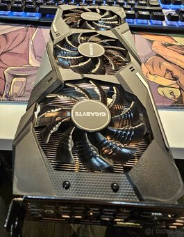 GIGABYTE GeForce RTX 2060 GAMING OC 6GB (3 ventilátory) - 2