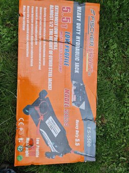 nizkoprofilovy zdvihak - 2