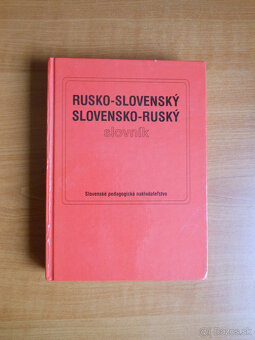 (11)  Knihy - slovníky a jazykoveda - 2