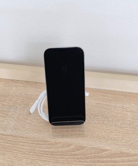 Apple/iPhone 16 PRO 128GB - 2