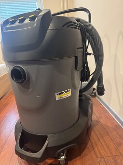 Profi vysávač Karcher NT70/2 - 2
