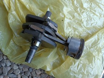 Suzuki s 1400 klukovka - 2