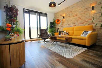 PREDAJ LUXUSNÝ 2 izb BYT 49m² M.Okruž.Partizánske - 2