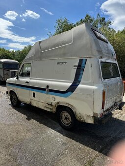 Ford Transit 2,0 rv 80 - 2