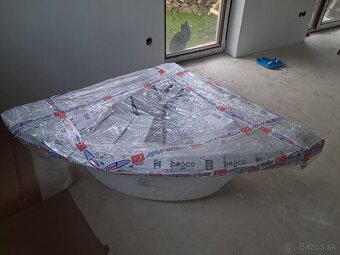 vaňa Besco Mia 130x130 - 2