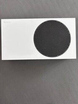 XBOX series S - 2
