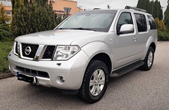 Nissan Pathfinder 2.5dci 140kW rv 2011 4x4 - 2