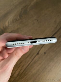 Iphone SE 2020 WHITE - 2