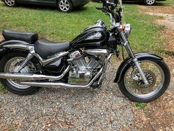 SUZUKI Intruder 250VL - 2
