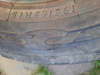 Ponukam koleso 195/65 R 15 - 2