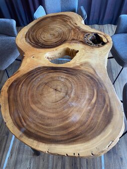 Exkluzívny stôl Akacia - 2