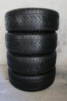 VREDESTEIN..6-7MM..Zimné Pneumatiky..225/50 r18. - 2