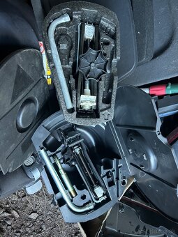 Original nikdy nepouzite rezervy polo fabia ibiza - 2