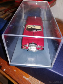 Rolls -Royce modely v mierke 1-43 - 2