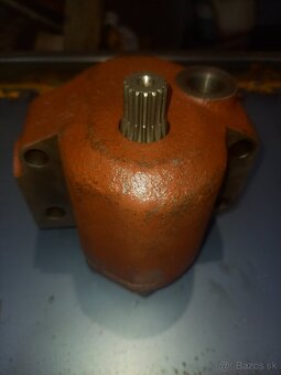 Čerpadlo hydrauliky zetor 3011 - 2