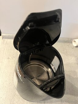 Rýchlovarná konvica - 2