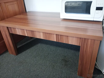 Konferenčný stolík slivka - 2